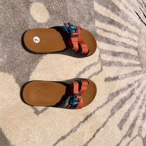 Chaco Chillos Sandals with Coral and Teal Straps Outdoor Beach Gorpcore Size 7